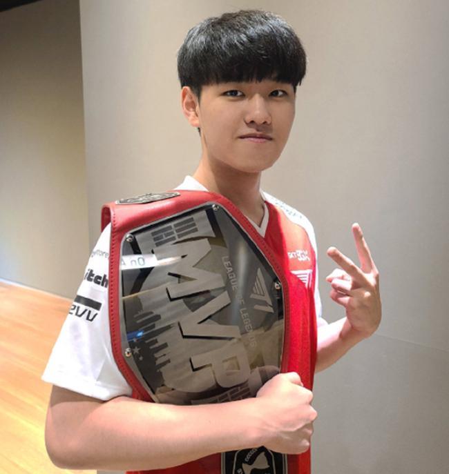 弱侧突击与 弱侧突击与