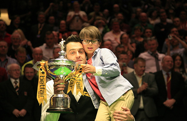 拖入点球大 拖入点球大